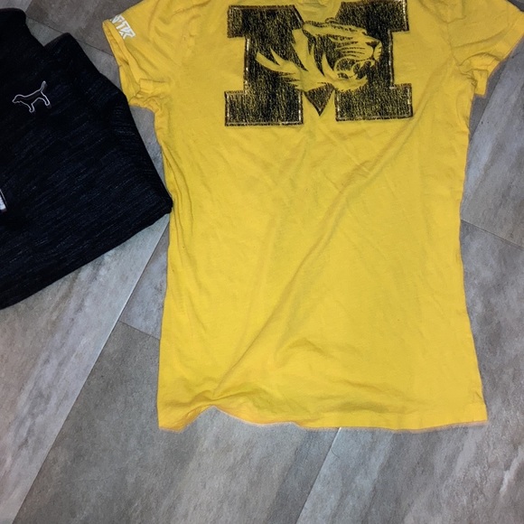 VSPINK Bundle 2 pc - Picture 3 of 7